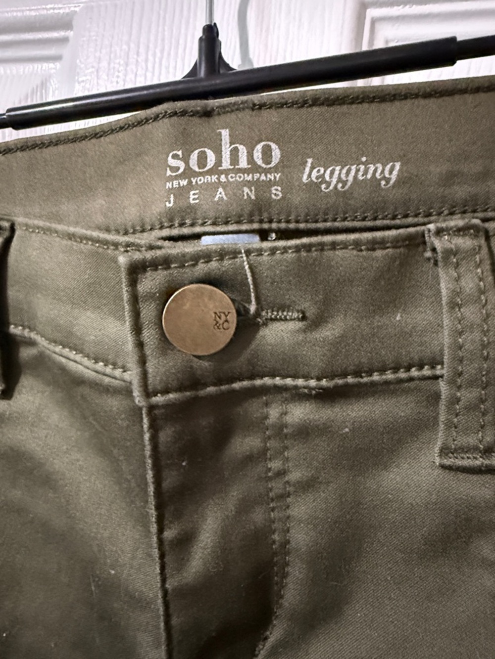 New York & Company Olive Green Cargo Pants - Picture 5 of 5